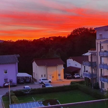 Schoene Ruhige Und Helle Wohnung In Bad Saeckingen エクステリア 写真